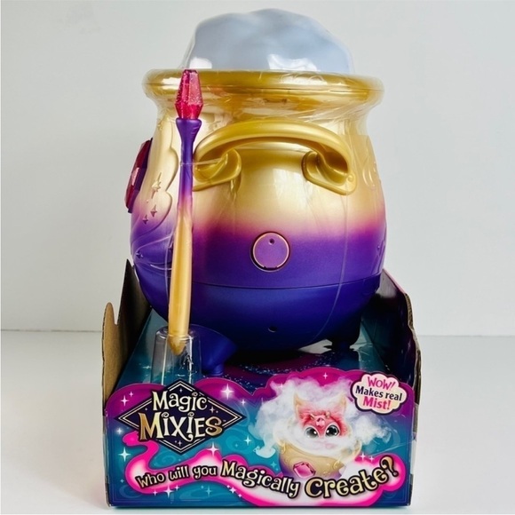 MAGIC Mixies Magical Misting Cauldron With Interactive Toy Pink - Picture 4 of 4